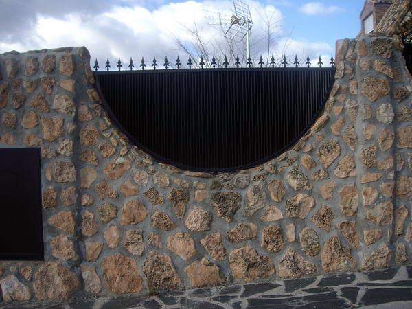 VIVIENDA UNIFAMILIAR