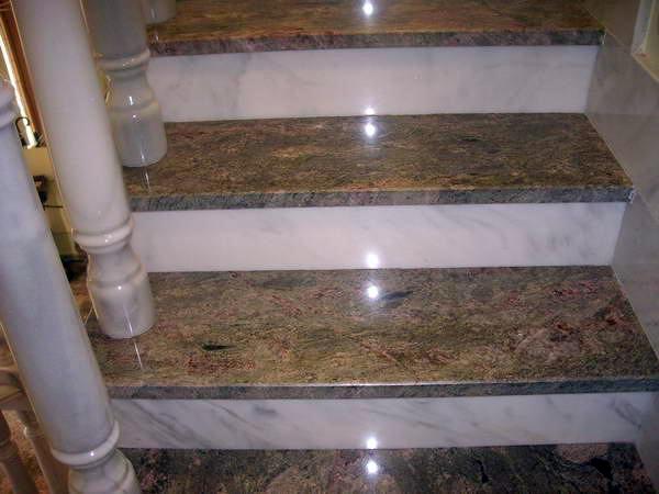 VIVIENDA UNIFAMILIAR