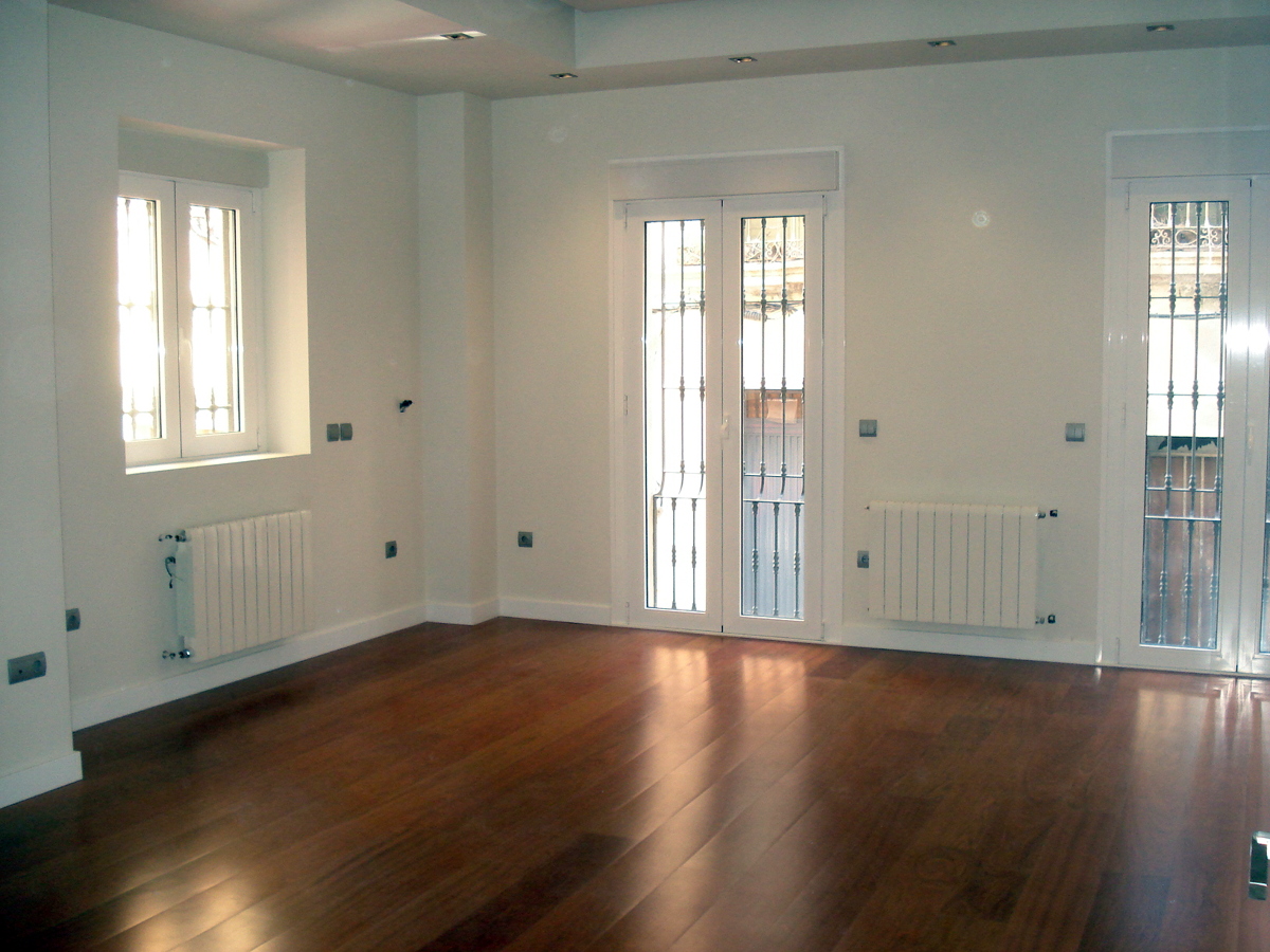 VIVIENDA UNIFAMILIAR