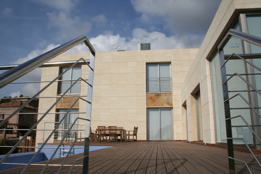 Vivienda Unifamilir Lomas de San Antón: Terraza