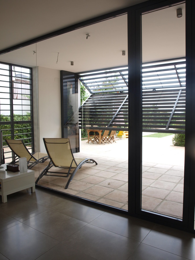 Vsitas desde el salon hacia el porche