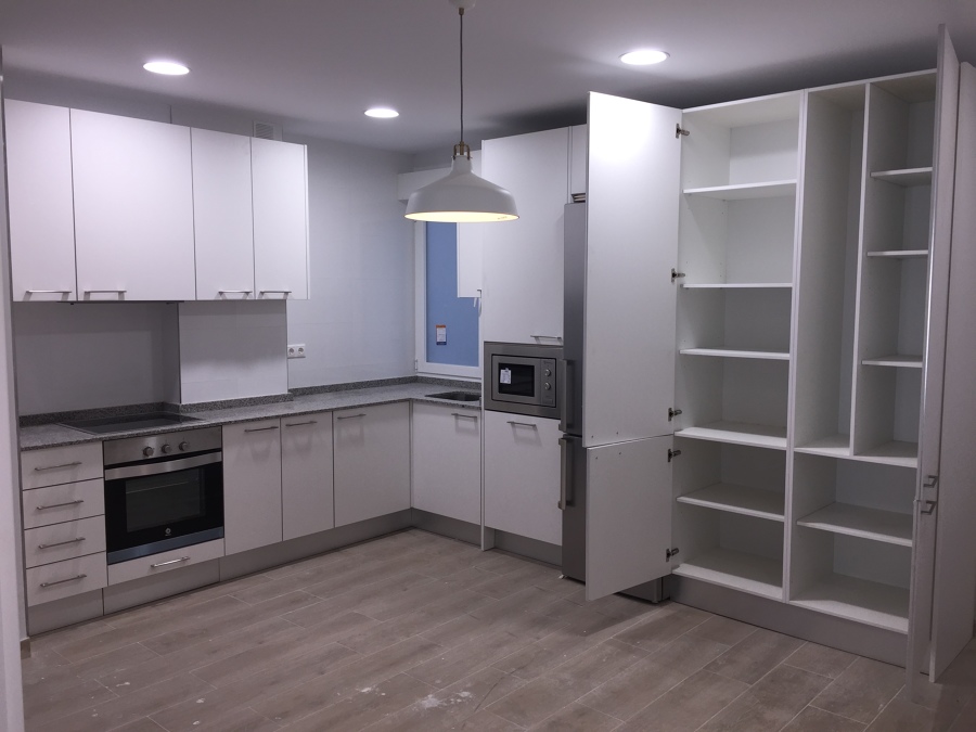 ZONA ALMACENAMIENTO Y LIMPIEZA....