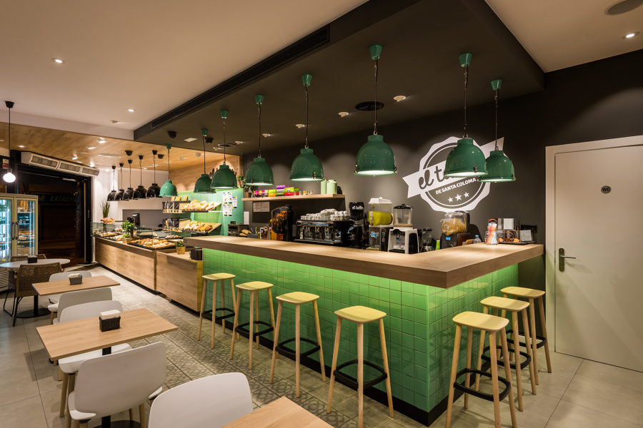 Zona de cafetería y panadería - El Taller