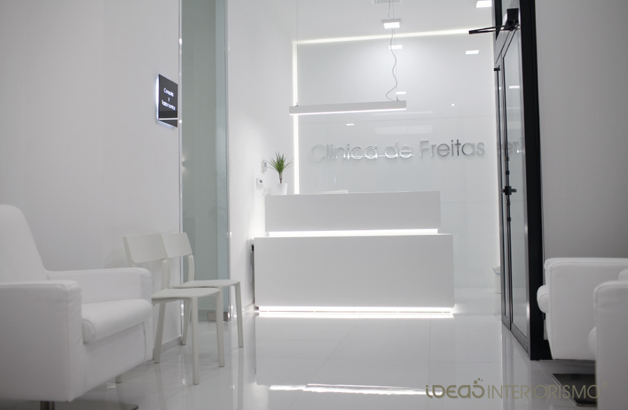 Zona de la recepción de la clínica.