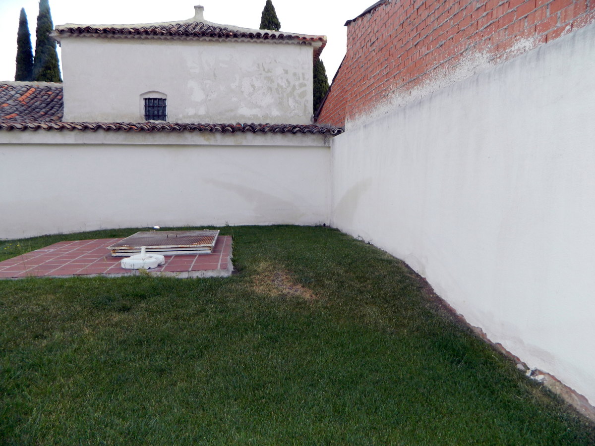 zona de piscina antes de pintar