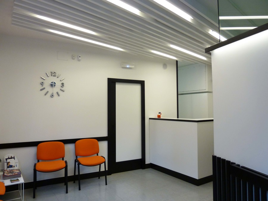 ZONA DE PÚBLICO Y MOSTRADOR