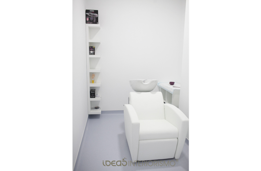 Zona de relajación  y tratamiento del paciente.