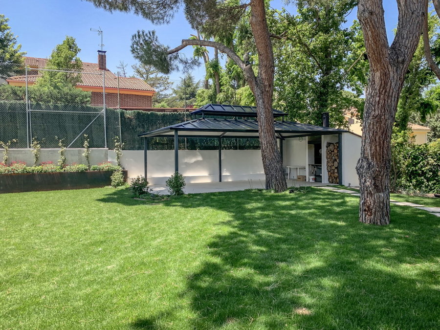 Zona estancial con barbacoa