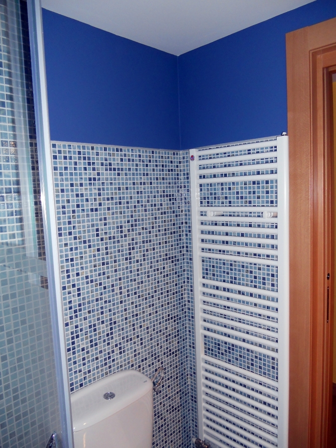 ZONA MIXTA DE GRES Y PINTURA