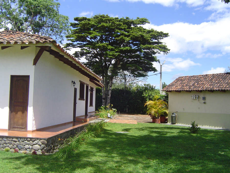 Zona trasera desde angulo opuesto