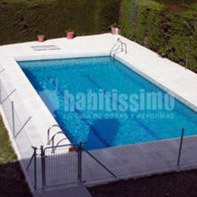 Piscina en vivienda unifamiliar