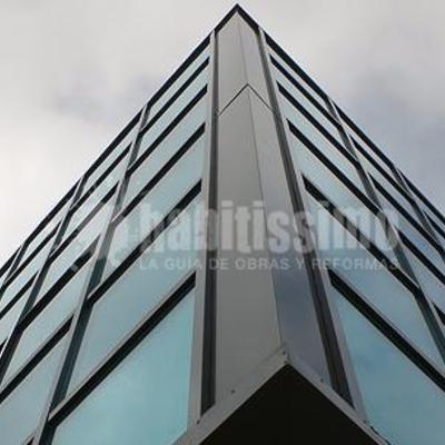 Edificio comercial para venta de muebles