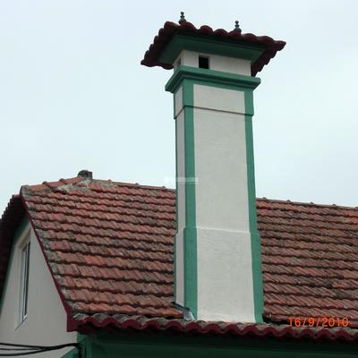 Fachada de vivienda unifamiliar.