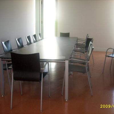 Amueblamiento edificio policia local de Coslada