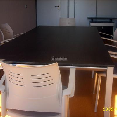 Amueblamiento edificio policia local de Coslada