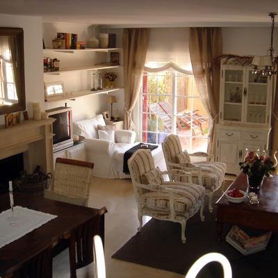 Reforma vivienda con chimenea