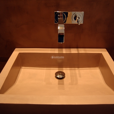 Microcemento en piscina y baños vivienda Son Vida