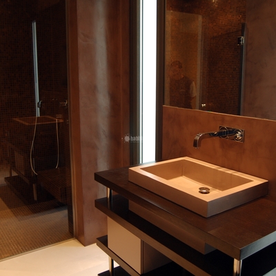 Microcemento en piscina y baños vivienda Son Vida