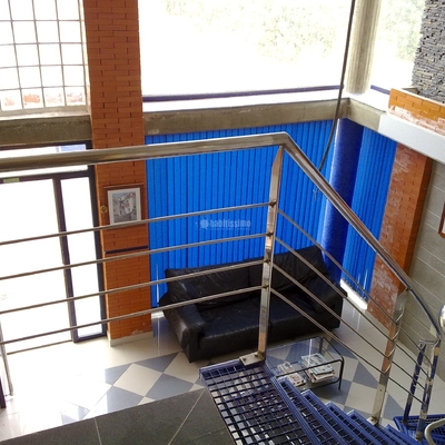 Nave industrial y oficinas