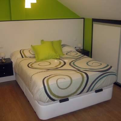 Amueblamiento de ático abuhardillado