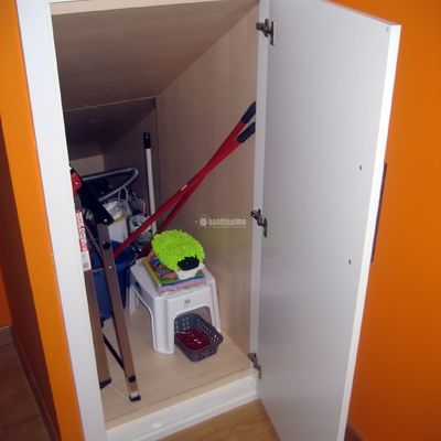 Amueblamiento de ático abuhardillado