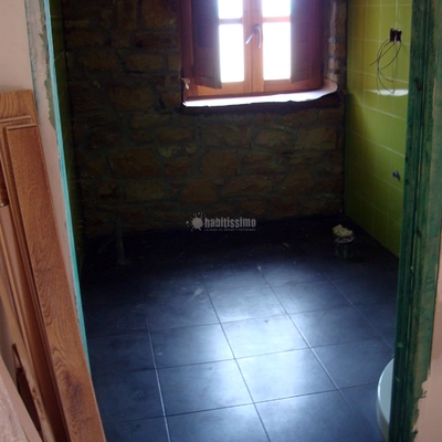 Cambio uso de cuadra a vivienda unifamiliar