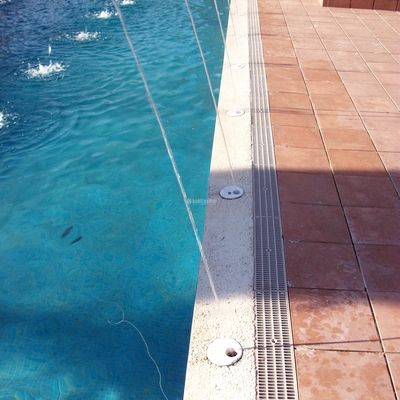 Diseño y Construcción De Piscina