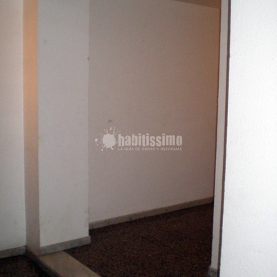 Instalación De Plataforma Elevadora Remontaescaleras Para Minusválidos