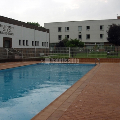 Construcción De Piscina En Colegio
