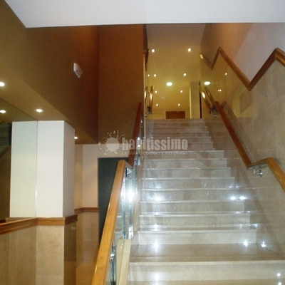 Reformas De Portales Y Cajas De Escalera