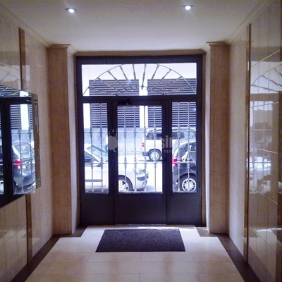 Reformas De Portales Y Cajas De Escalera