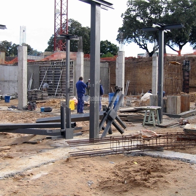 Obra De Cimentación y Estructura Metálica