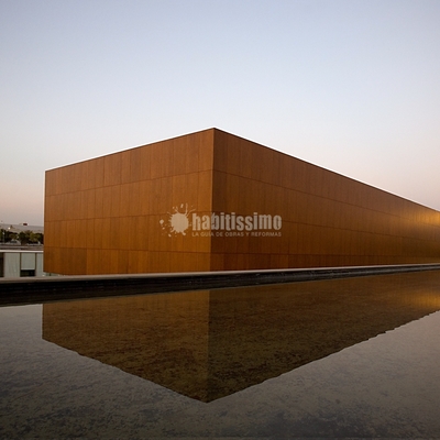 Museo Universidad De Alicante - Fachada Ventilada Parklex