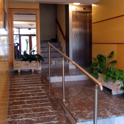 Colocación De Ascensores, Llave En Mano