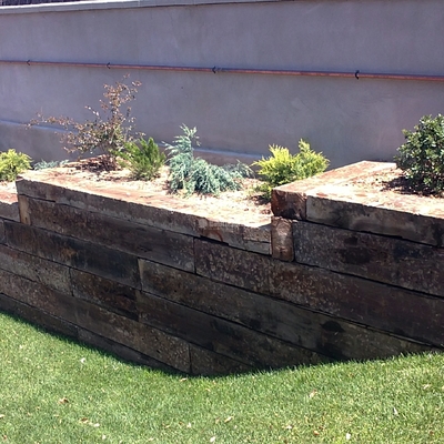 Construcción Traviesa Tren Jardín