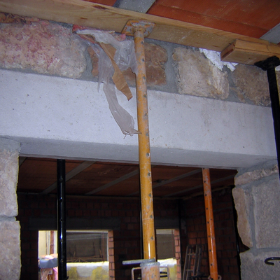 2008 -Construccion de vivienda dintel ventana