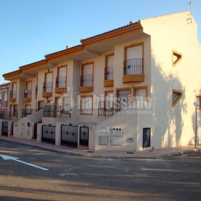 Cuatro Viviendas Tipo Dúplex