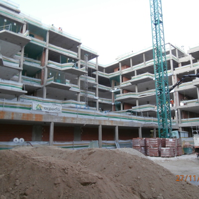 27 Viviendas, garajes, trasteros y zonas comunes en la Avda. Los Madroños nº 25 (Madrid) para Anida Operaciones Singulares S.L