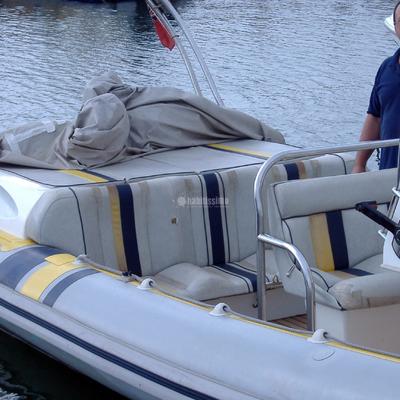 Retapizado de Lancha Semirrigida