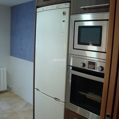 Cocina con apertura electrónica