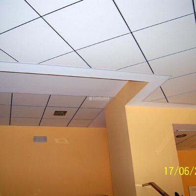 Tabiquería y techos de 144 viviviendas en Valdespartera