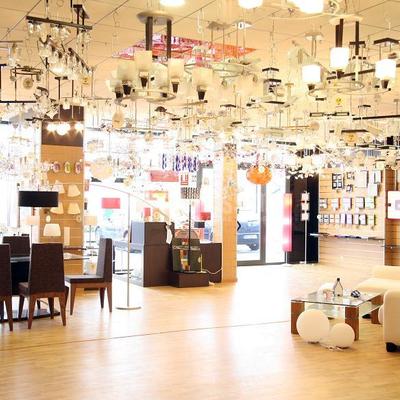 Habilitación y licencia de actividad de nave comercial dedicada a tienda de iluminación en Logroño