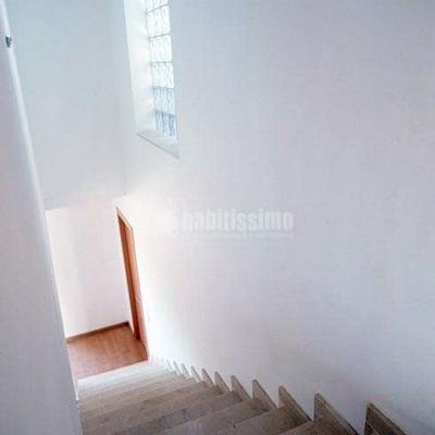 Cinco viviendas unifamiliares en Raferlguaraf