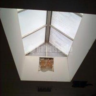 Impermeabilizacion y reparacion de 6 lucernarios.