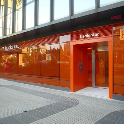 Bancos y cajas de ahorros