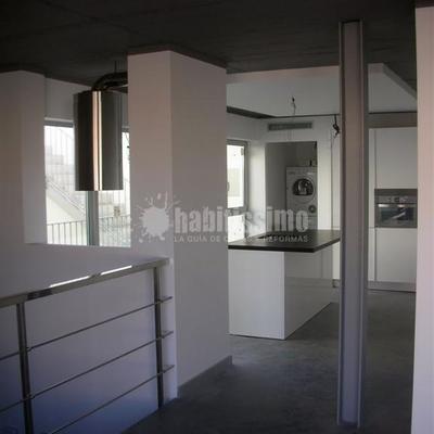 Casa tipo loft con isla central