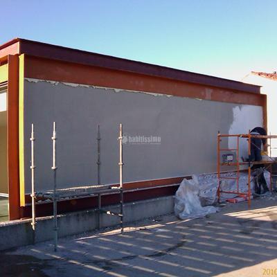 Aplicación de acabado en Acrilico STO