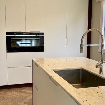 Proyecto cocina Essential Nogal y Blanco