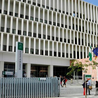 Servicios de Mantenimiento de pintura en La Ciudad de la Justicia