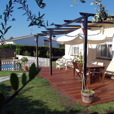 Tarima Tropical en Jardin